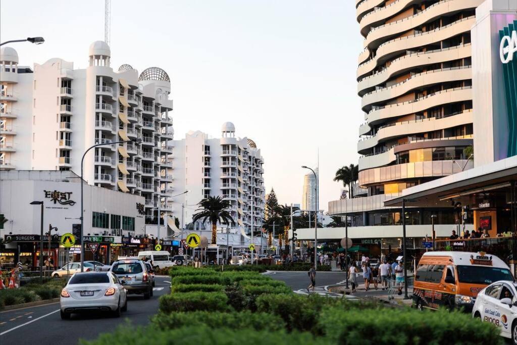 Broadbeach, Stylish Apartment Close To Everything Gold Coast Kültér fotó